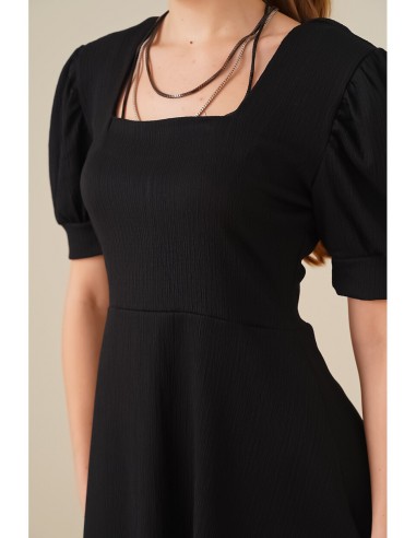 Robe en Maille à encolure Carré MT Clothes