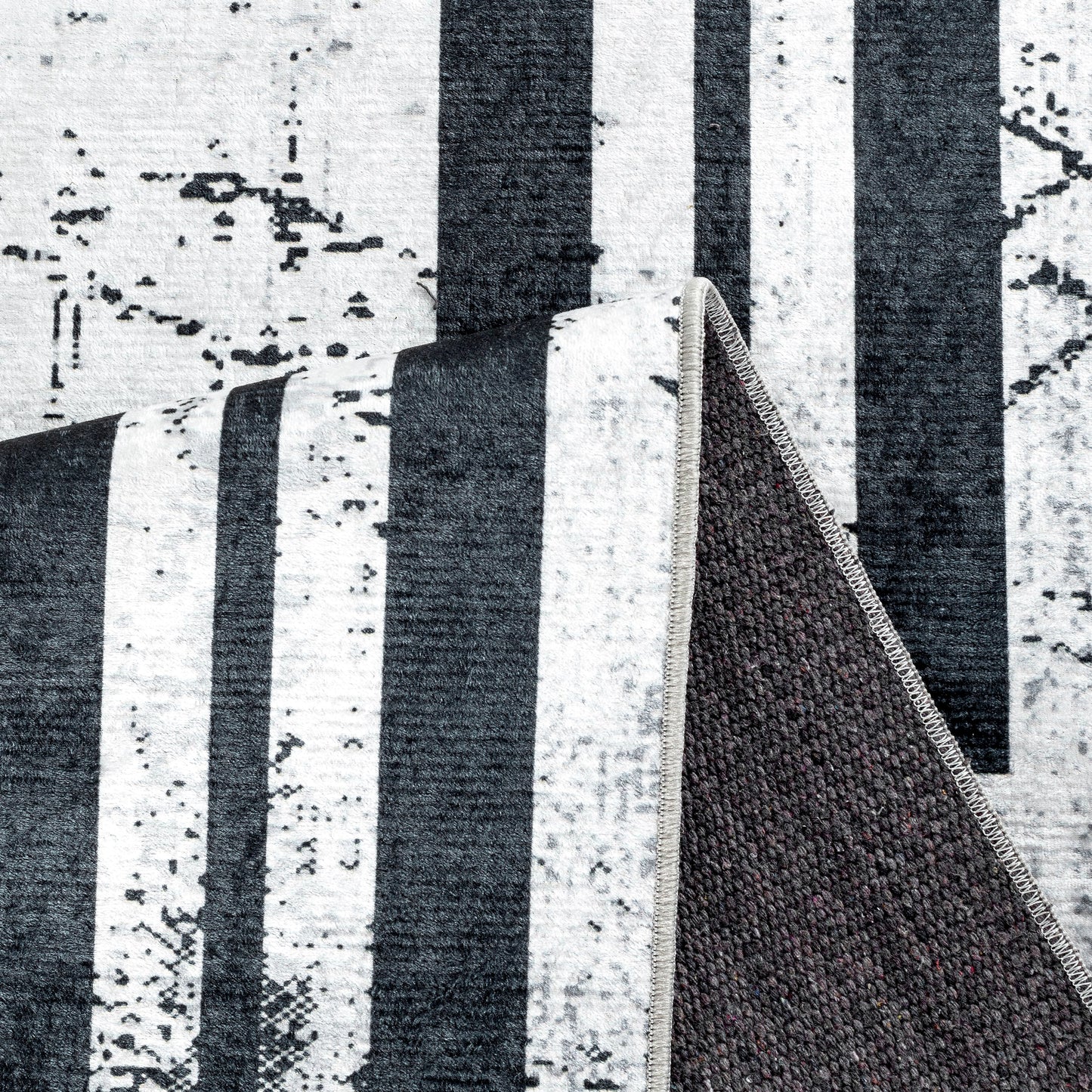 Tapis moderne 9035 Gris/Noir à bordure graphique