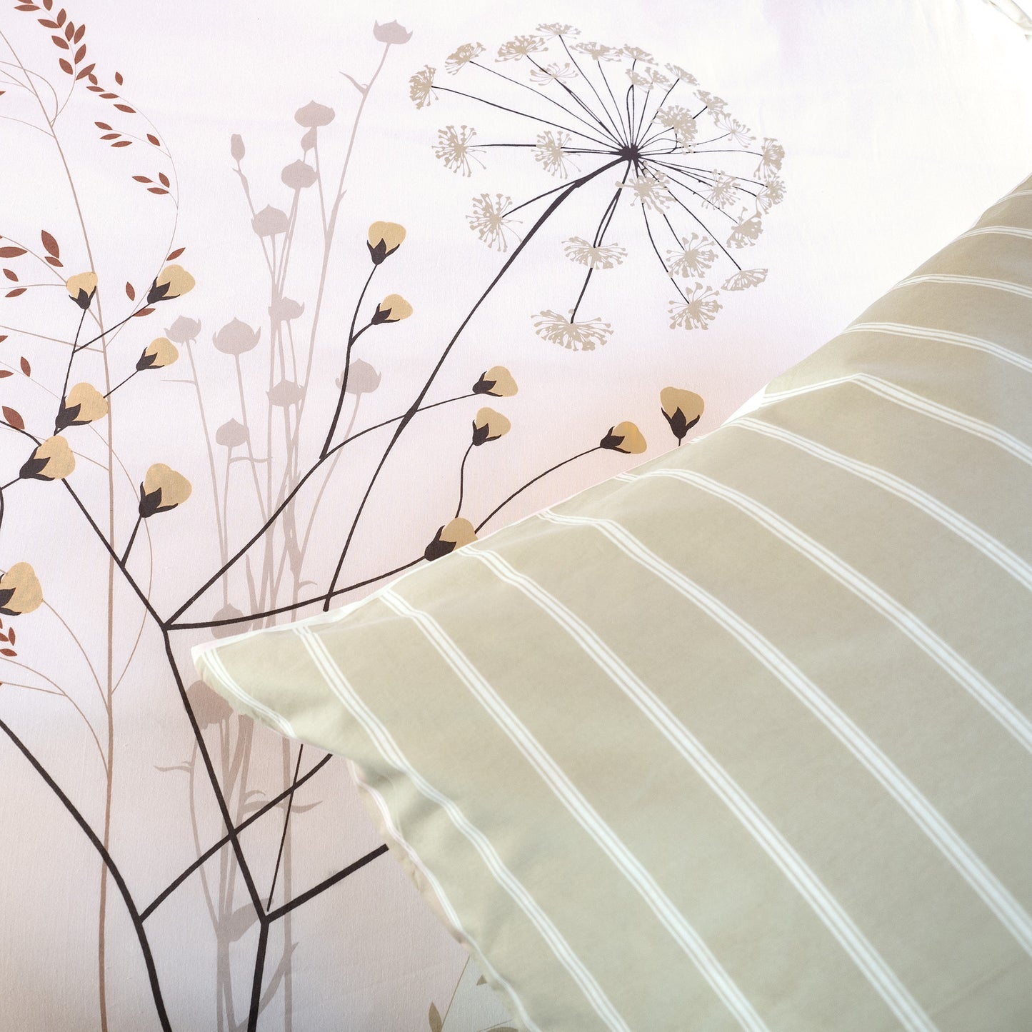 Parure de lit FLEUR ZEN - 100% coton 57 fils/cm²
