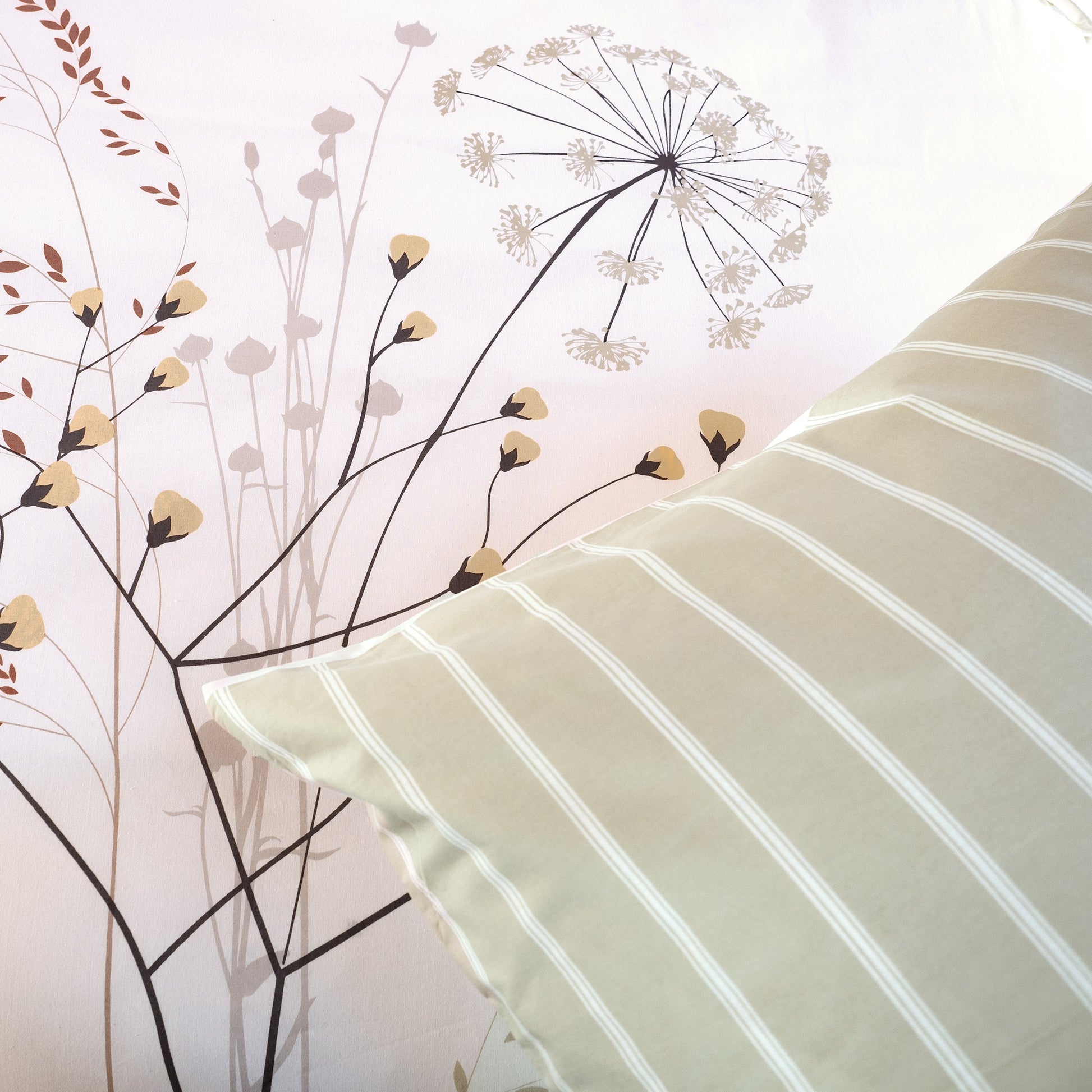 Parure de lit FLEUR ZEN - 100% coton 57 fils/cm²