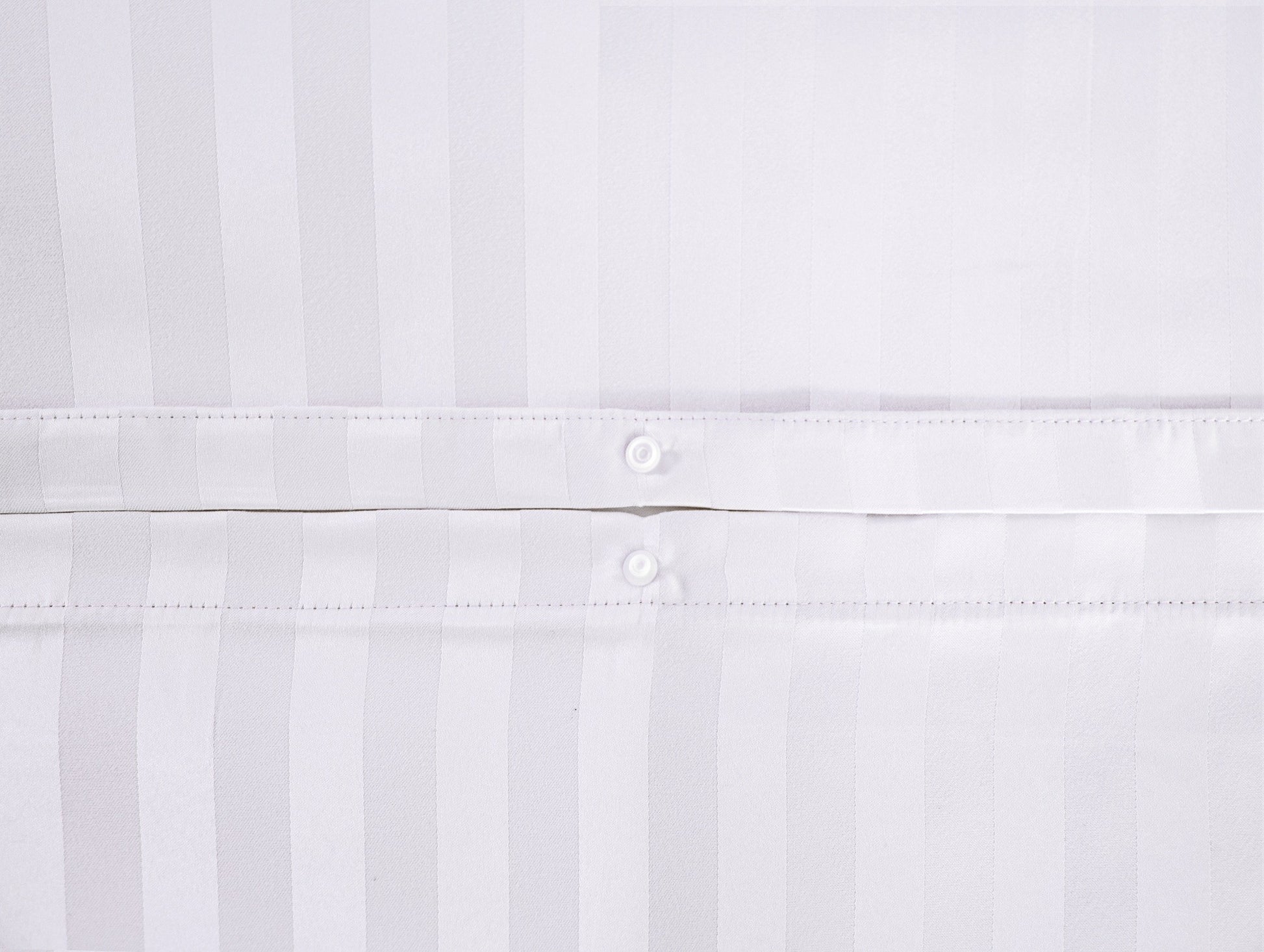 Parure de Lit Satin en Microfibre - Rayures Tissées