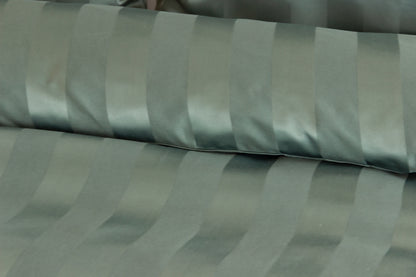 Parure de Lit Satin en Microfibre - Rayures Tissées - Vert